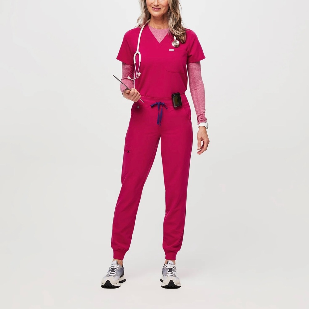 FIGS Ultra Rose Scrub Set